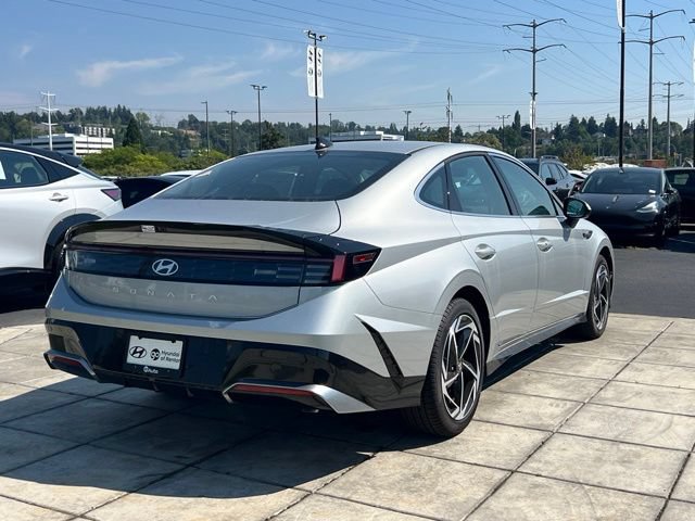 New 2026 Hyundai Sonata SEL FWD image 5
