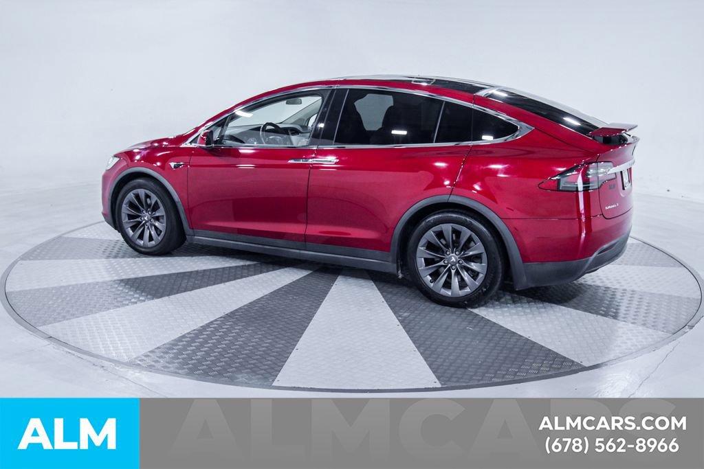 Used 2018 Tesla Model X 75D AWD/4WD image 5