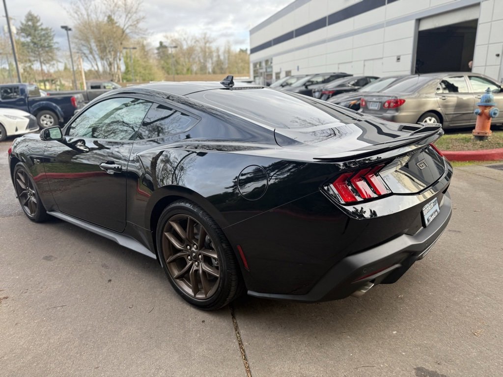 Used 2024 Ford Mustang GT Premium image 12