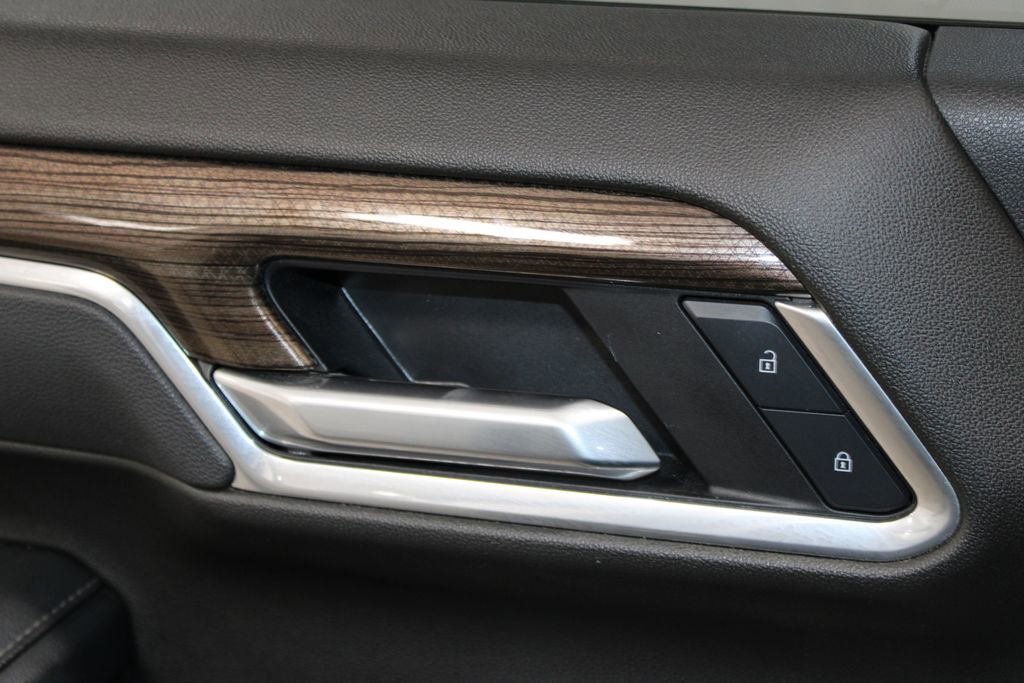 Used 2025 Chevrolet Silverado 2500 LT w/ All Star Edition image 39