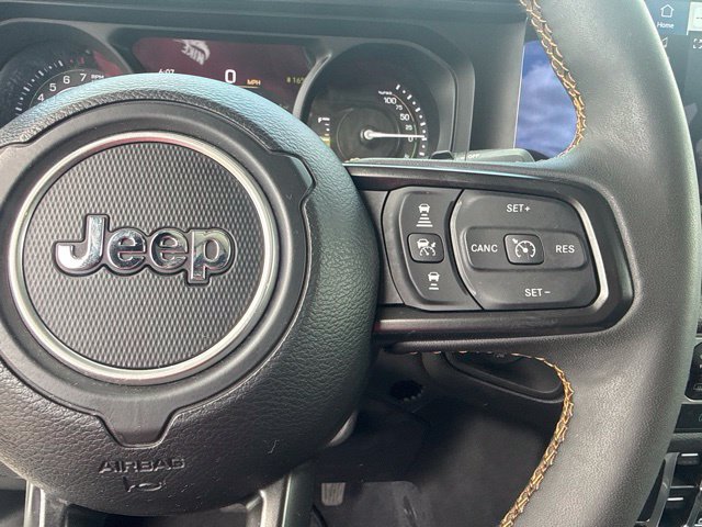 Used 2024 Jeep Wrangler Unlimited w/ Convenience Group AWD/4WD image 38