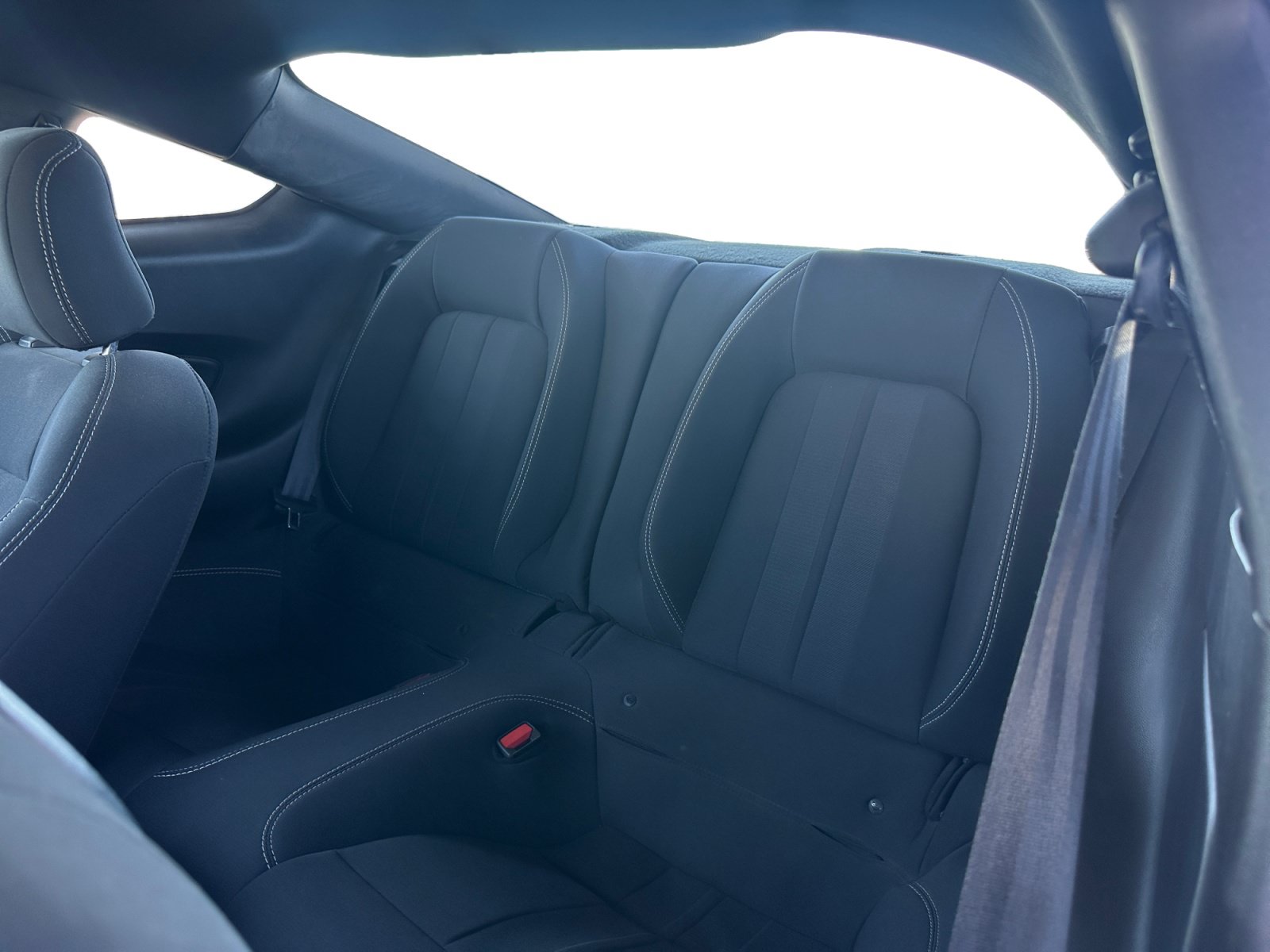 Used 2022 Ford Mustang Coupe RWD image 13