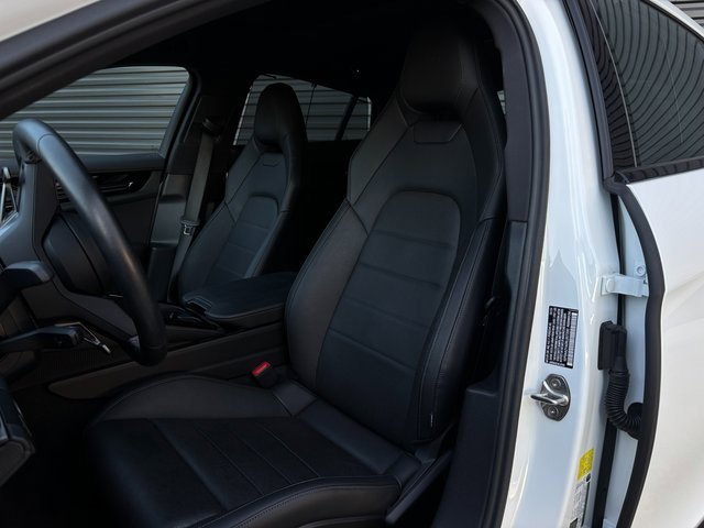 Certified 2024 Porsche Panamera image 5