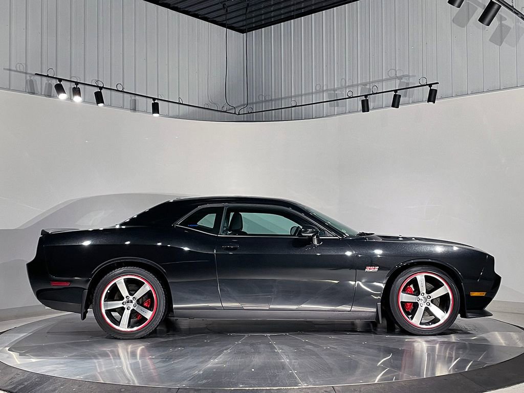 Used 2013 Dodge Challenger SRT8 w/ Harman Kardon Audio Group RWD image 5
