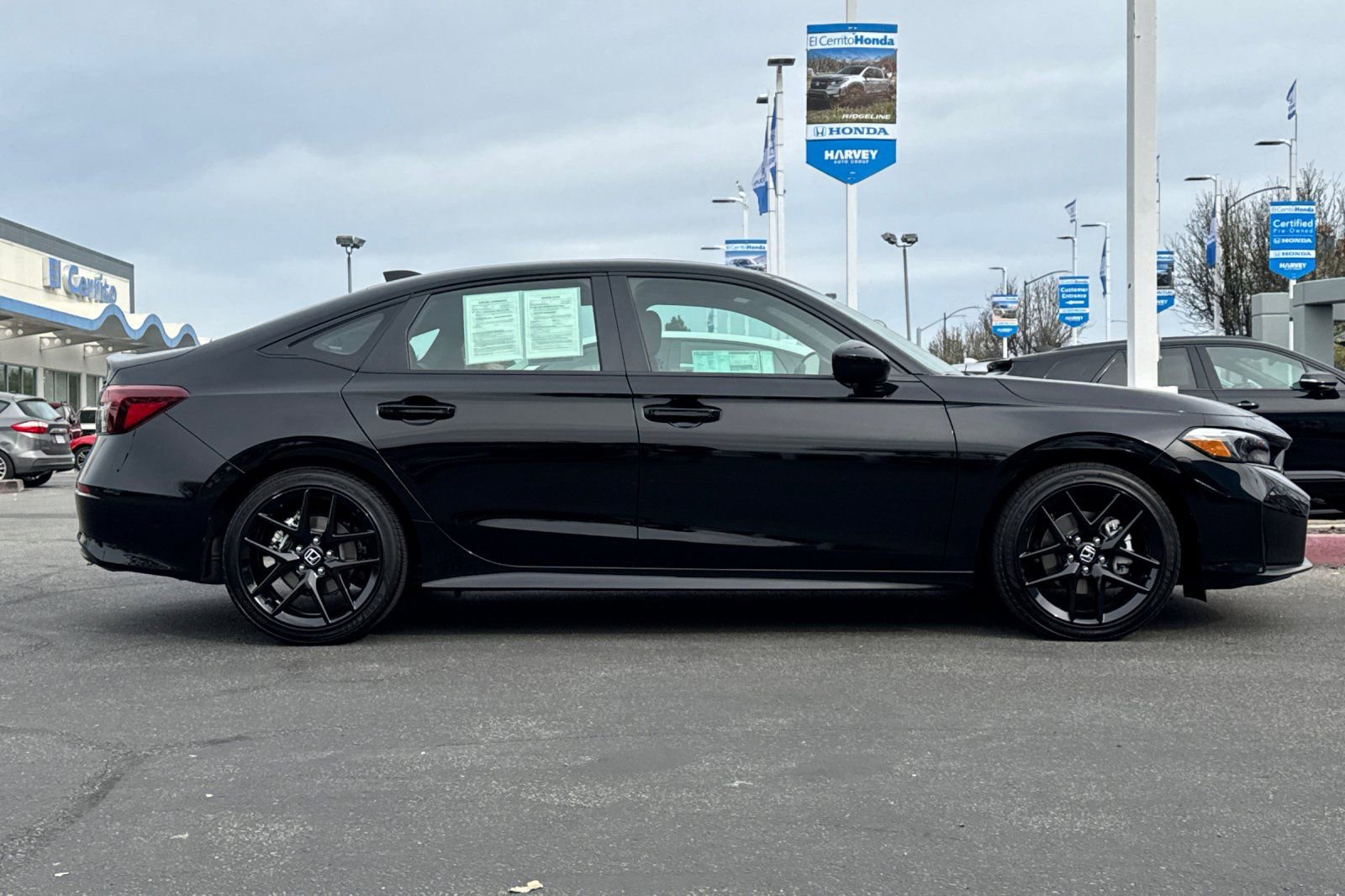 Used 2026 Honda Civic FWD Hybrid Sedan image 2