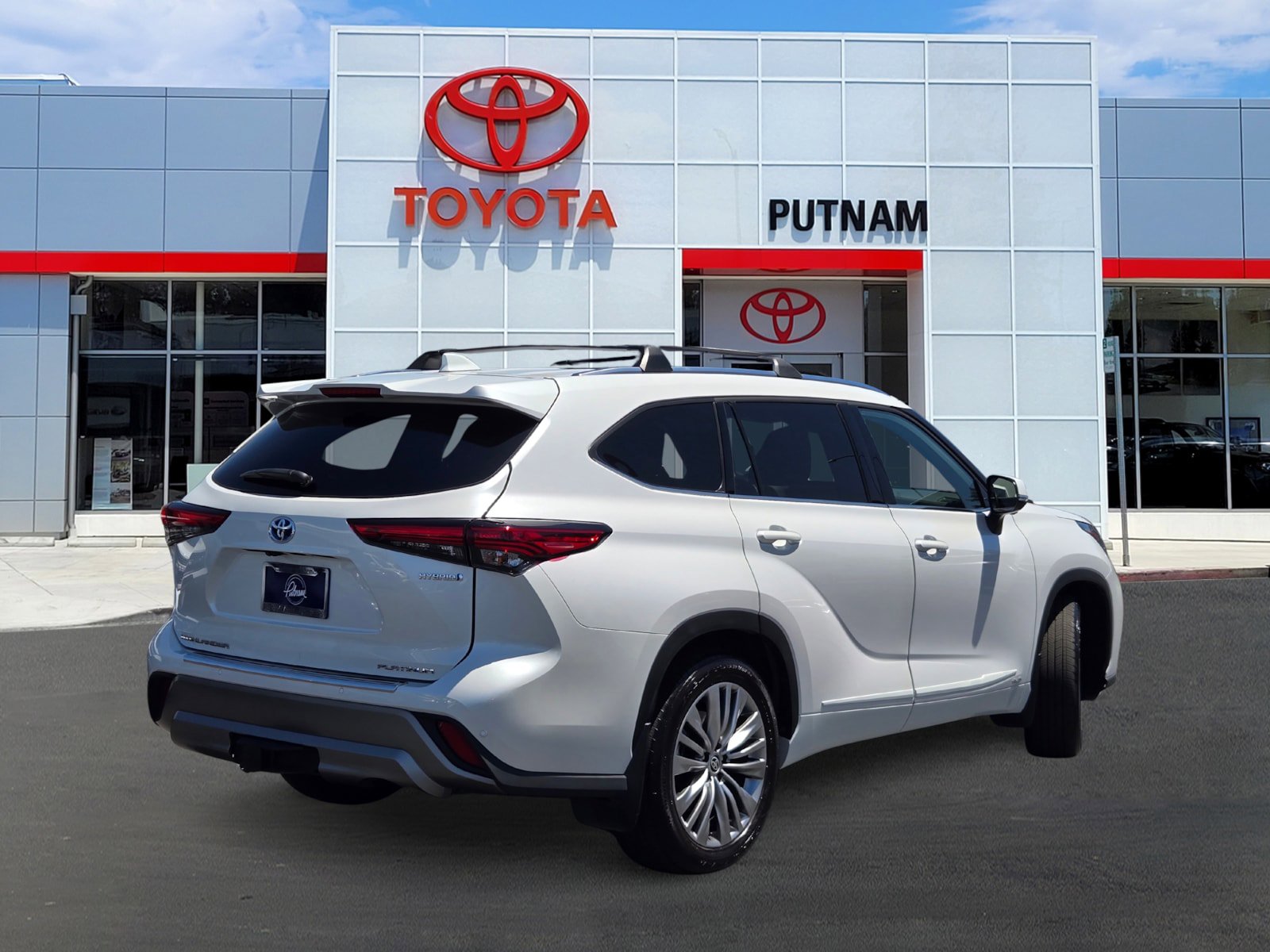 Used 2023 Toyota Highlander Platinum AWD/4WD image 4
