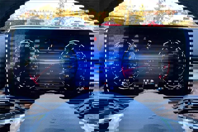 Certified 2025 Mercedes-Benz C 300 4MATIC Sedan image 16