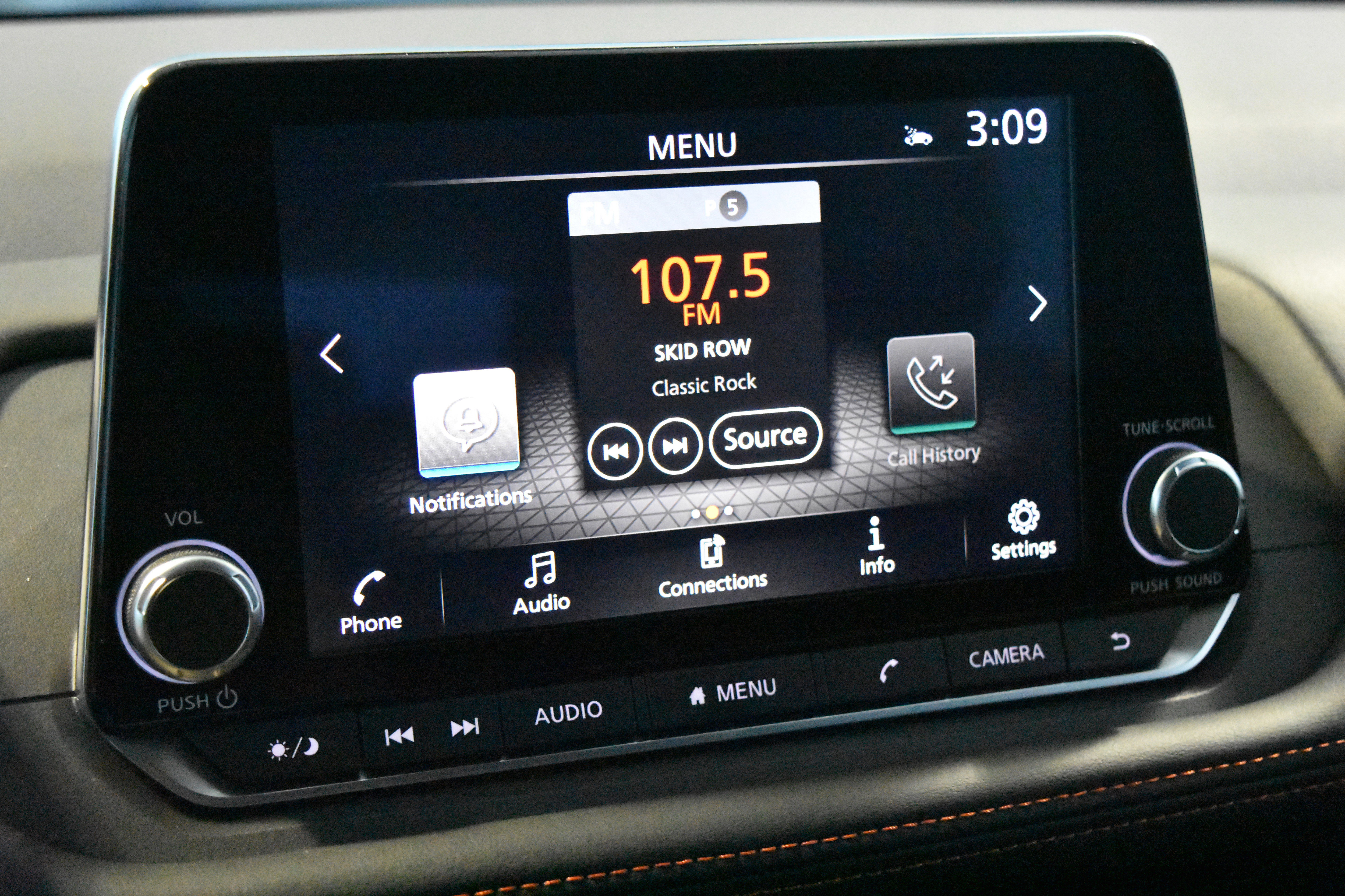 New 2026 Nissan Rogue SV w/ Rock Creek Premium Package image 9