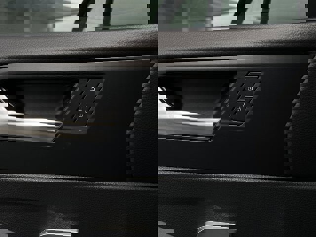 New 2025 Volkswagen Jetta SE image 13