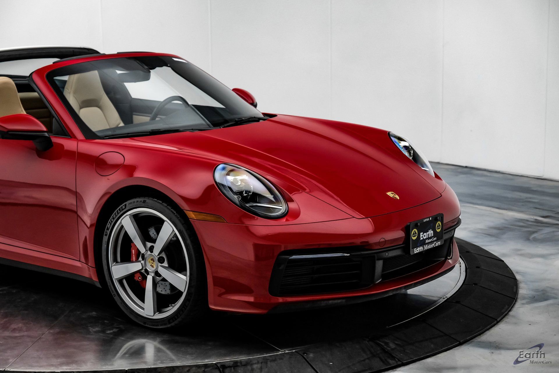 Used 2021 Porsche 911 Targa 4S Heritage Design image 32