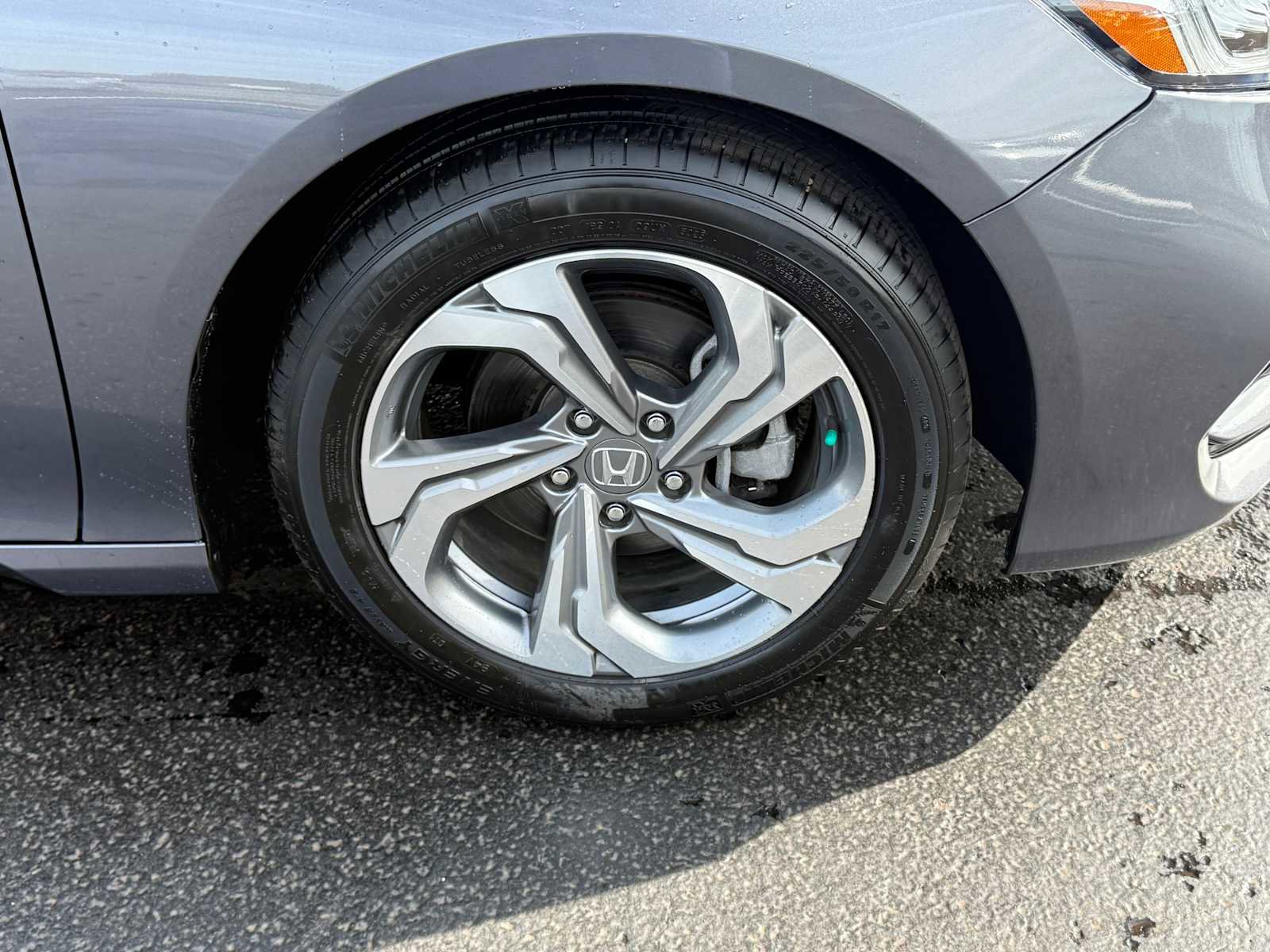 Used 2020 Honda Accord EX image 7