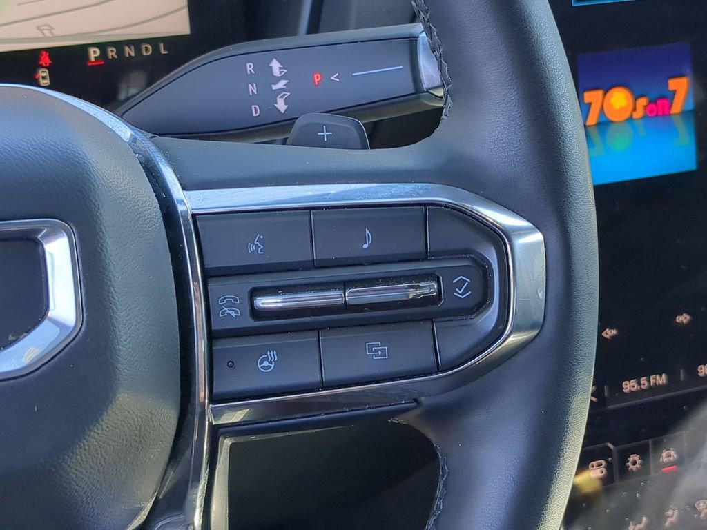 Used 2025 GMC Terrain Elevation image 21