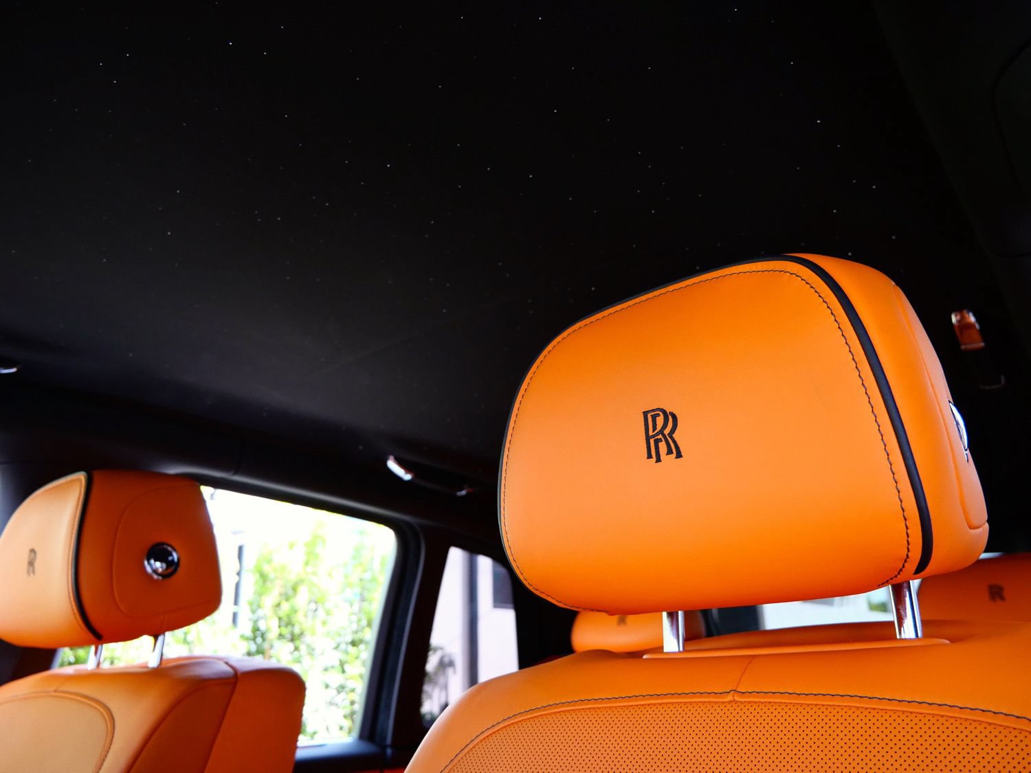 Certified 2023 Rolls-Royce Cullinan Black Badge w/ Dark Exterior Package AWD/4WD image 9