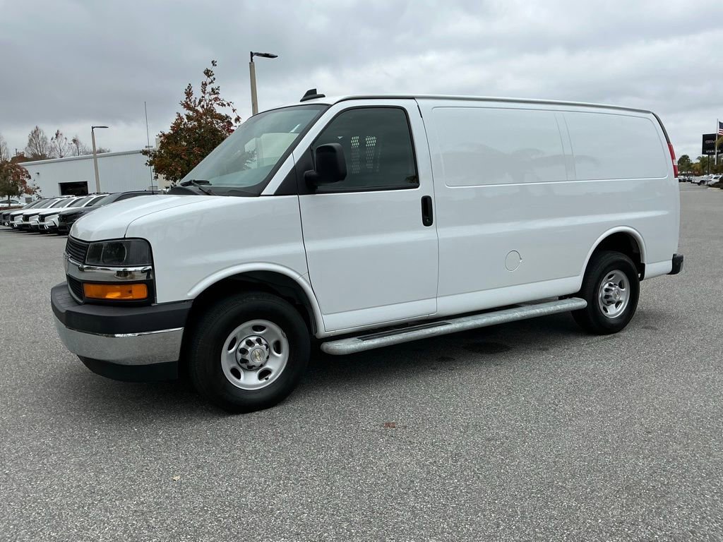Used 2024 Chevrolet Express 2500 w/ Driver Convenience Package image 2
