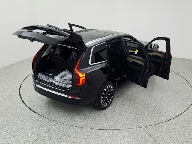 New 2026 Volvo XC90 B6 Plus w/ Protection Package Premier image 35