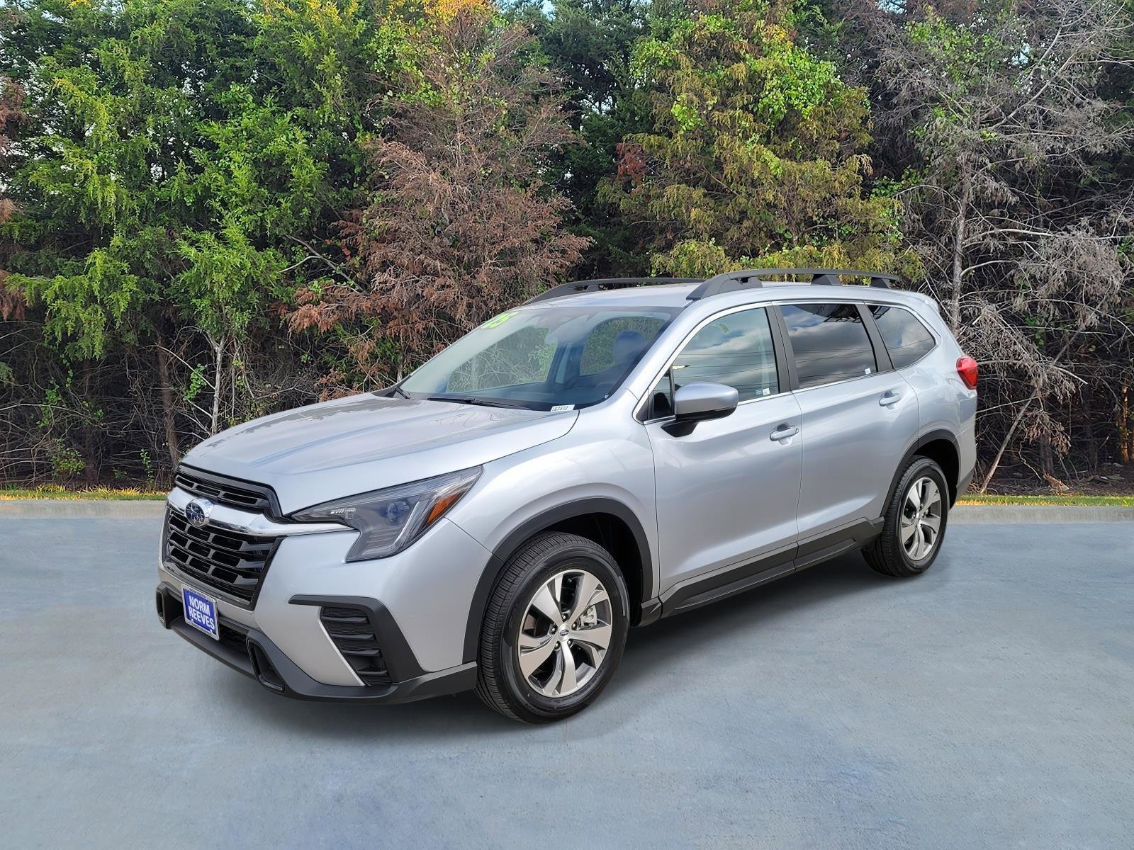 Certified 2025 Subaru Ascent Premium image 1