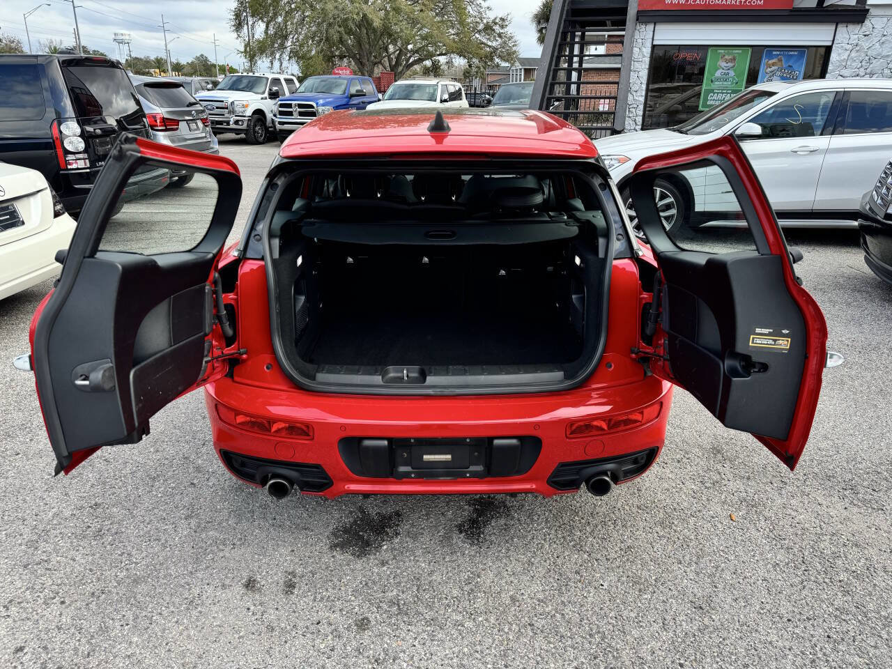 Used 2018 MINI Cooper Clubman S image 4