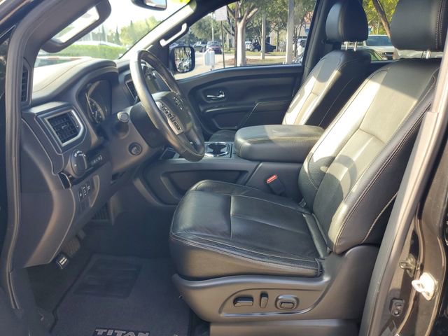 Used 2019 Nissan Titan SL w/ Midnight Edition AWD/4WD image 16
