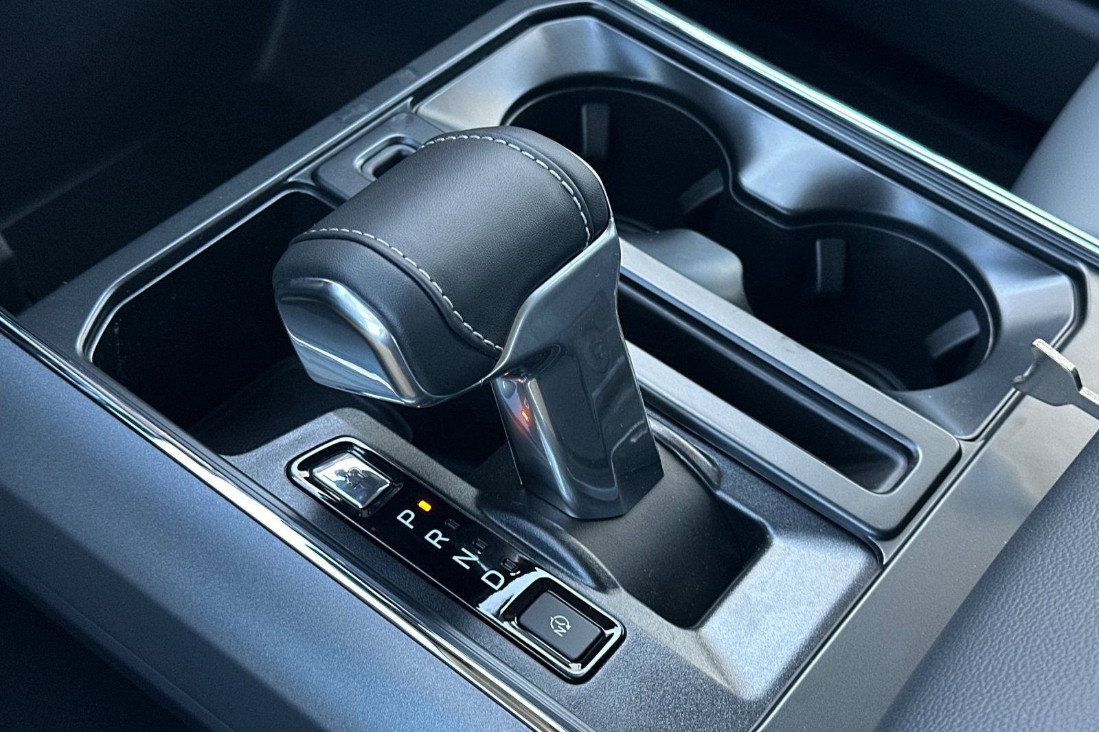 New 2025 Ford F150 Lightning Flash image 18