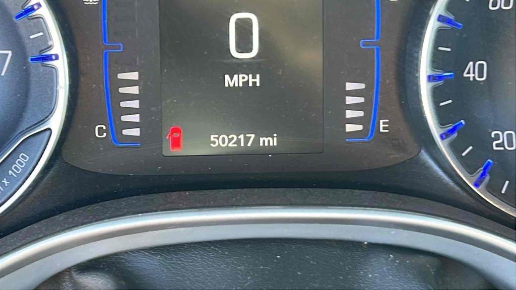 Used 2020 Chrysler Pacifica Touring w/ S Appearance Package image 9