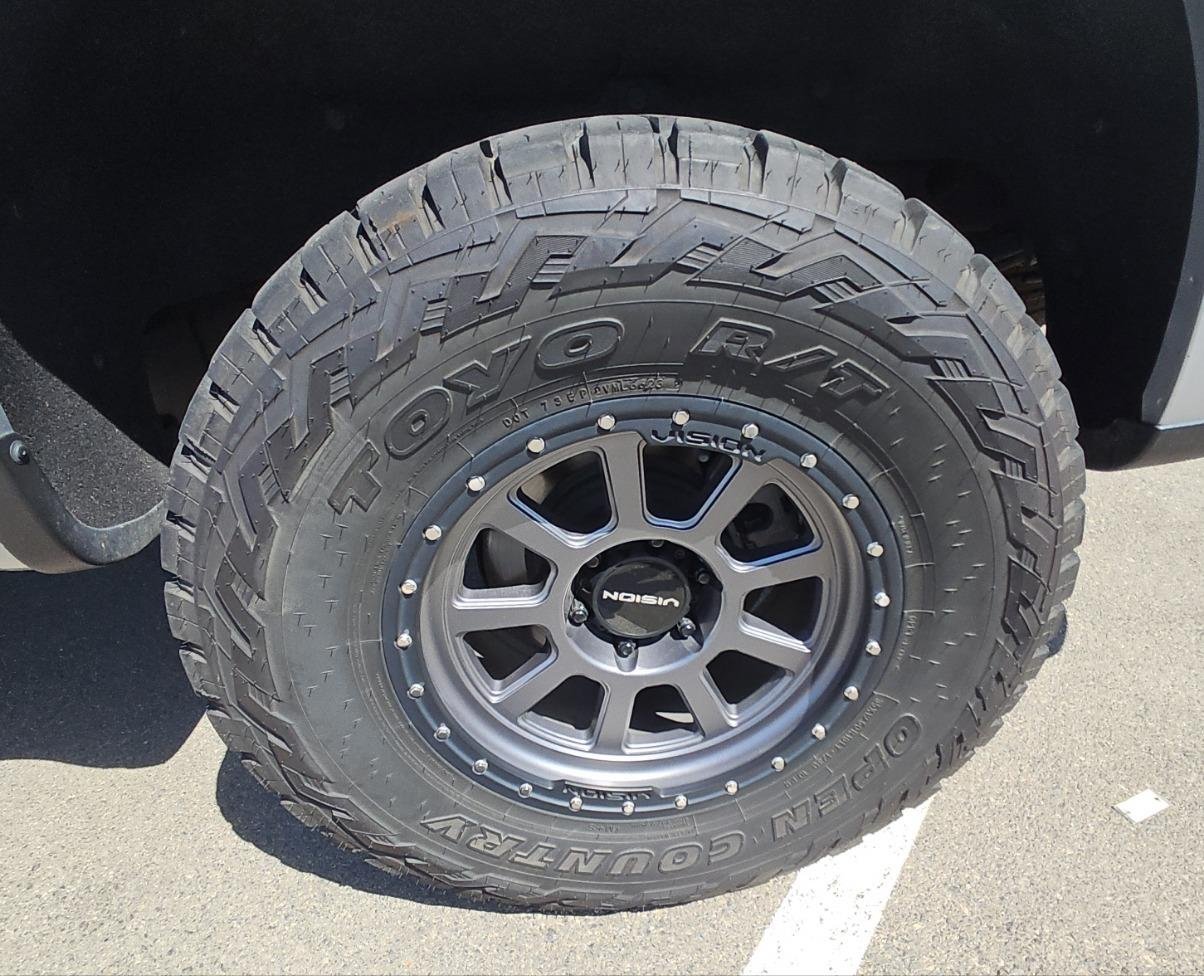 Used 2022 Chevrolet Silverado 1500 LT Trail Boss w/ LT Trail Boss Premium Package AWD/4WD image 20
