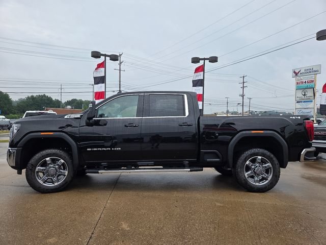 New 2026 GMC Sierra 2500 SLE AWD/4WD image 13