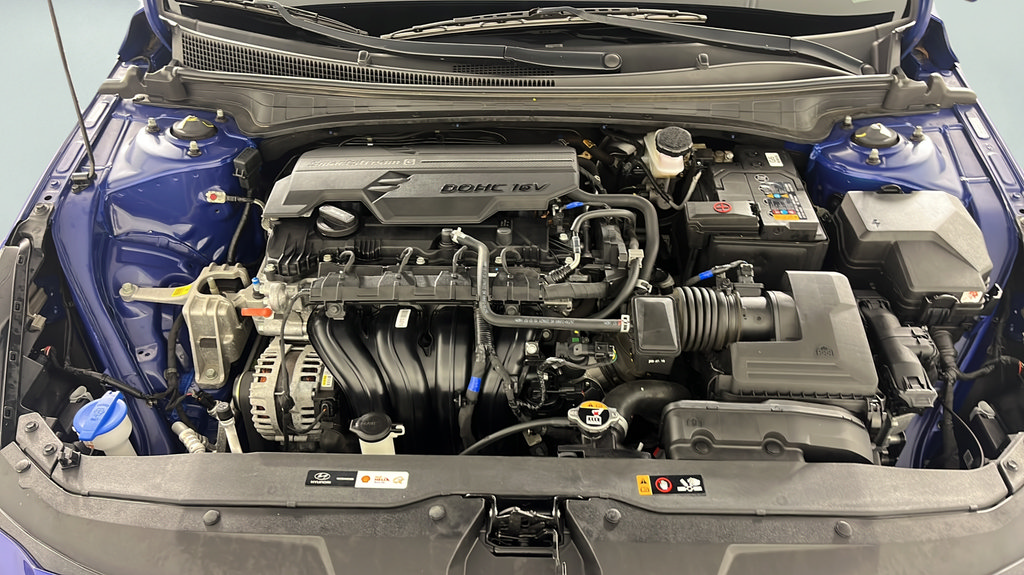 Used 2023 Hyundai Elantra Limited FWD image 47