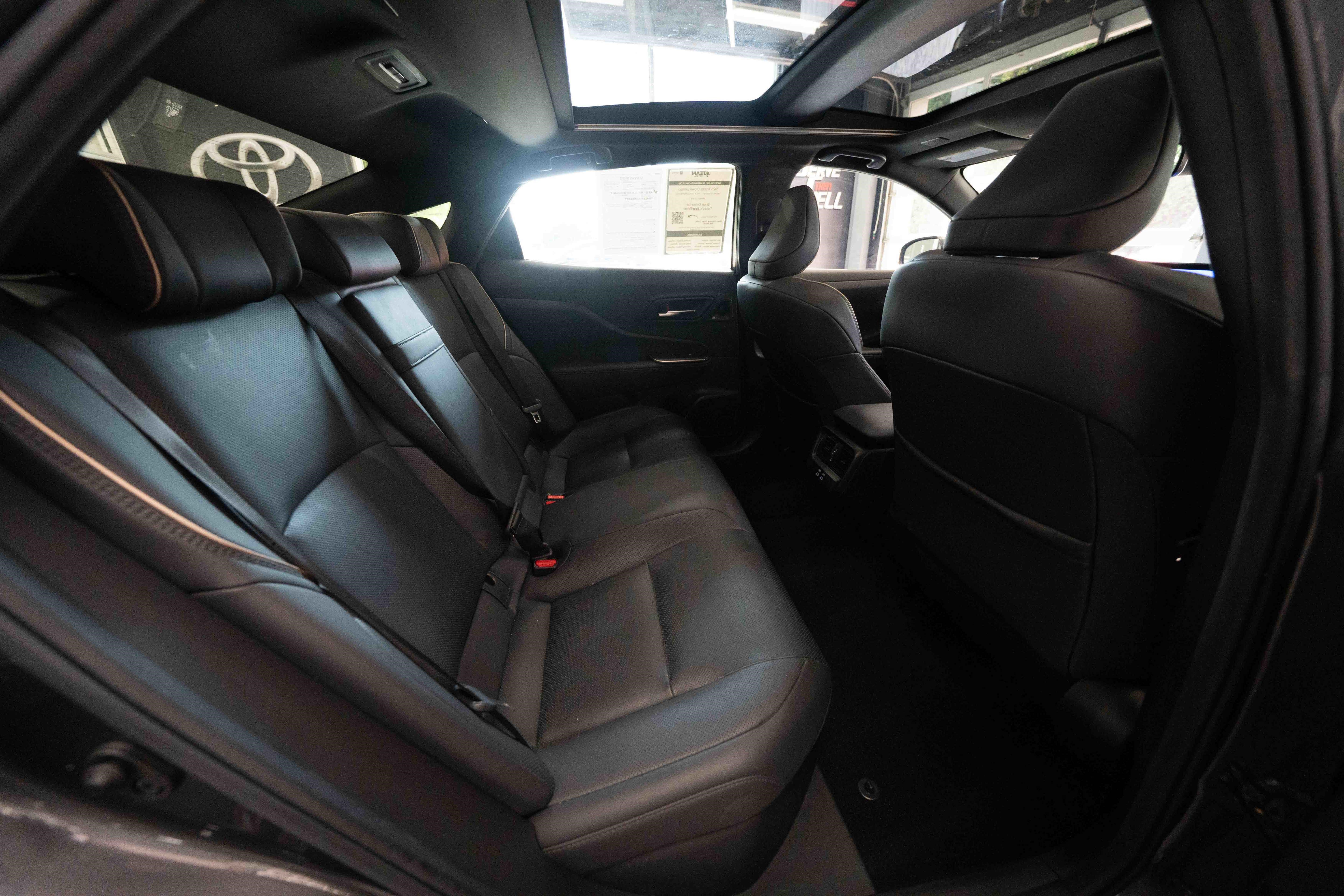 Used 2023 Toyota Crown AWD/4WD image 24