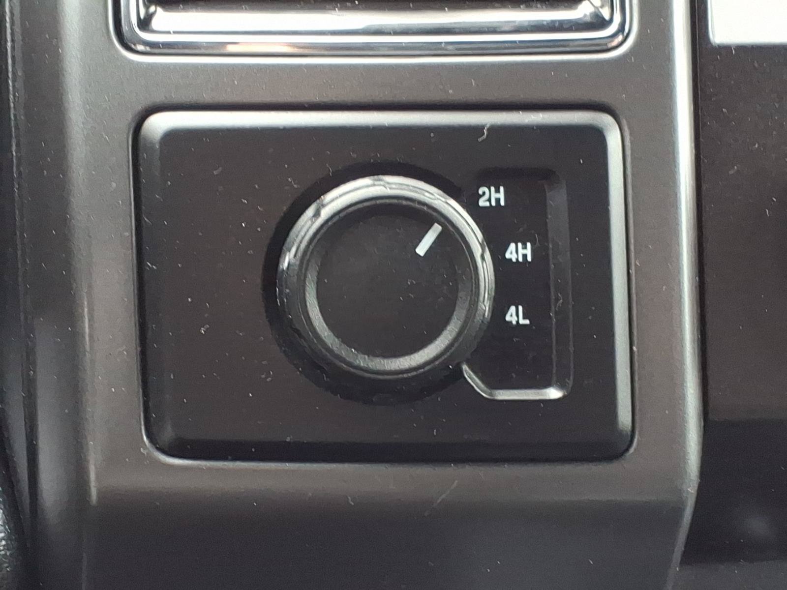 Used 2020 Ford F150 XLT w/ Equipment Group 302A Luxury AWD/4WD image 18
