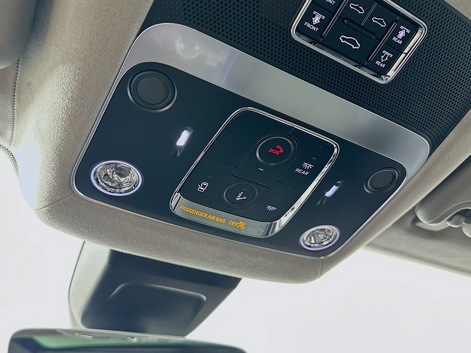 New 2026 Bentley Flying Spur V8 AWD/4WD image 34