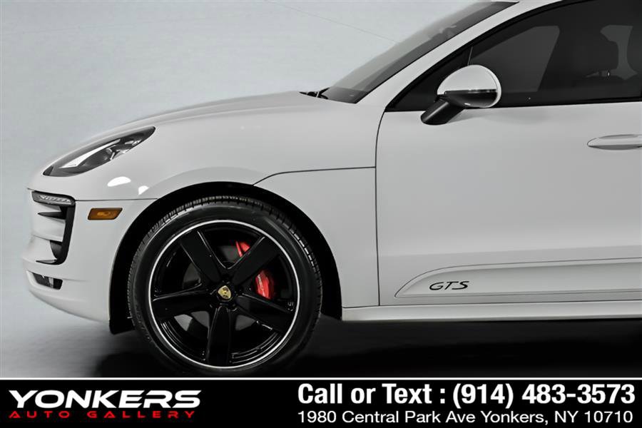 Used 2018 Porsche Macan GTS AWD/4WD image 5