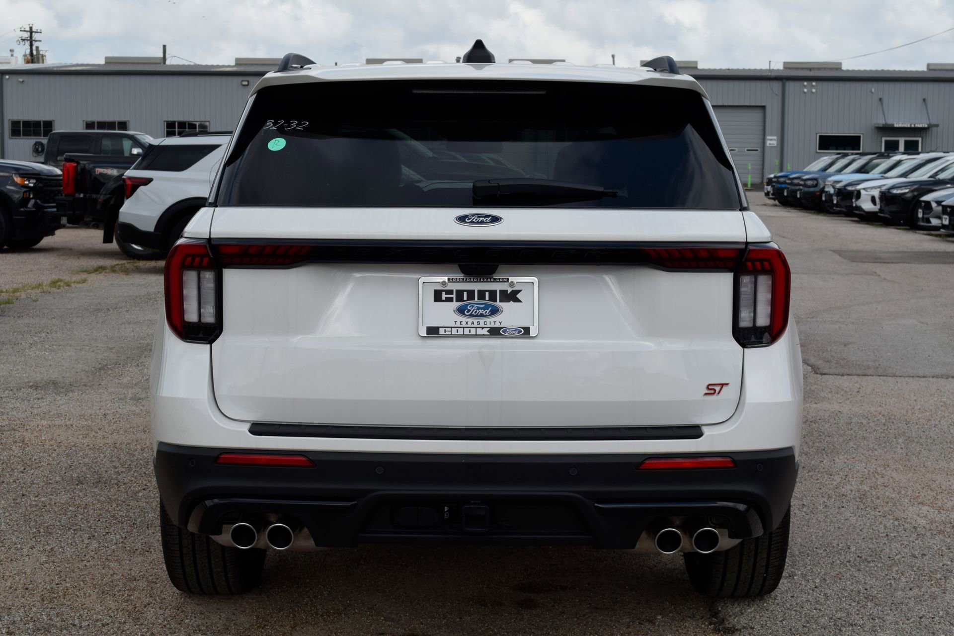 New 2026 Ford Explorer ST AWD/4WD image 5