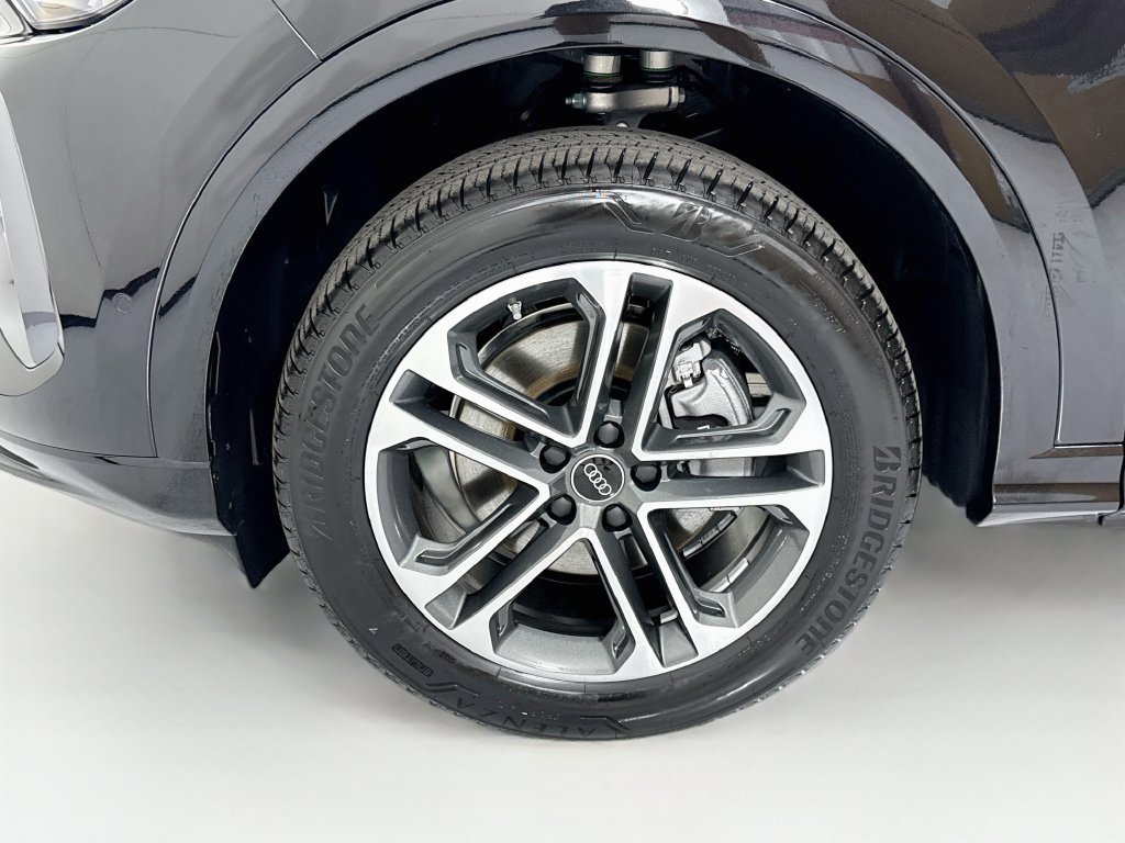 New 2026 Audi Q5 Premium AWD/4WD image 32