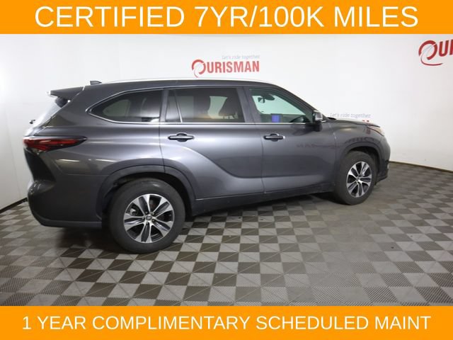 Used 2024 Toyota Highlander XLE FWD image 19