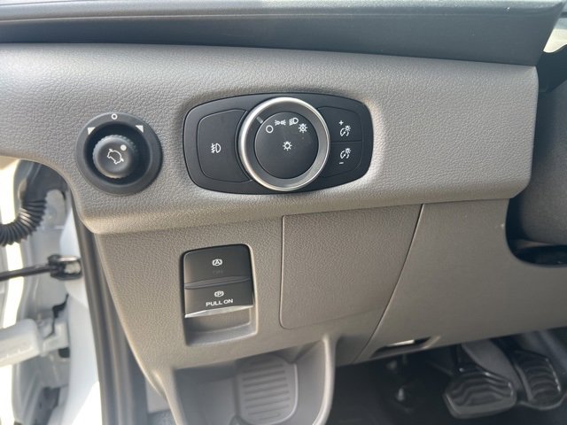 New 2023 Ford E-Transit Medium Roof image 23