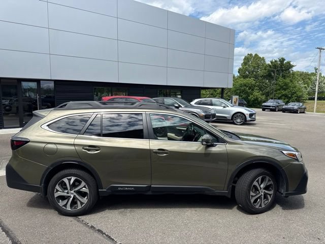Used 2021 Subaru Outback Limited AWD/4WD image 2