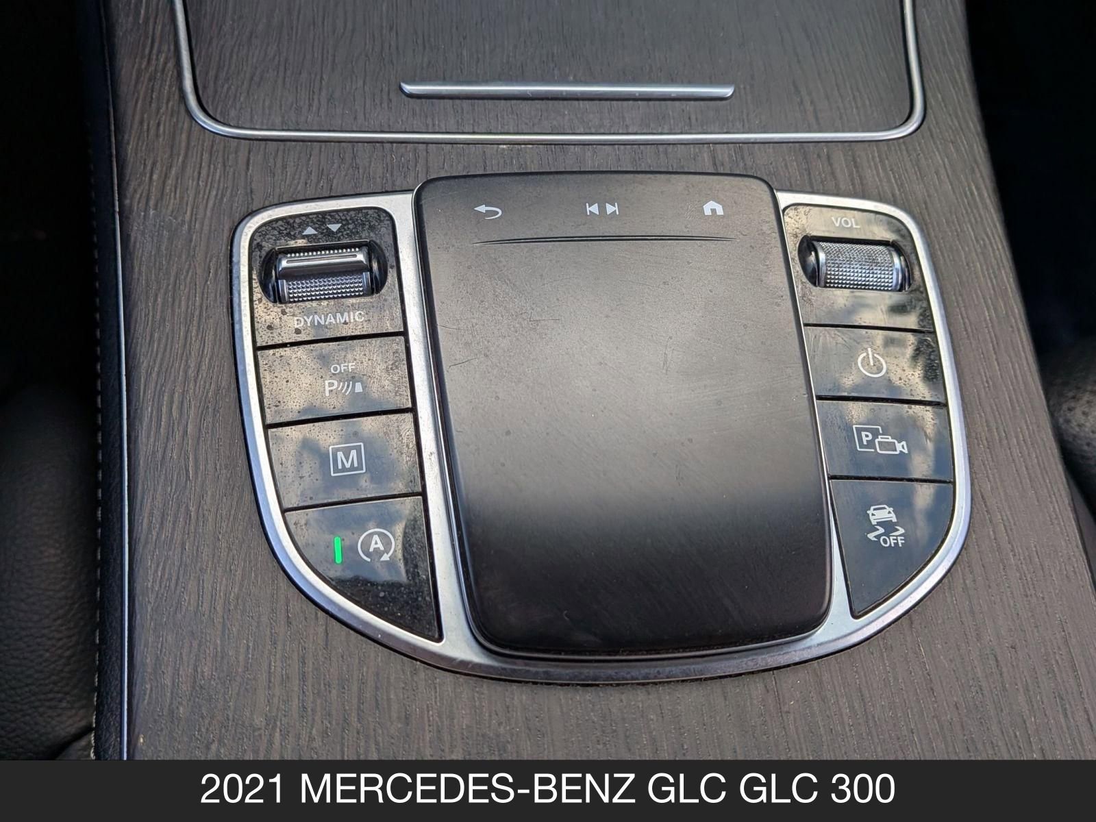 Used 2021 Mercedes-Benz GLC 300 image 18