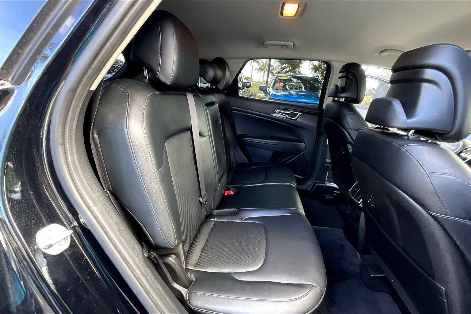 Used 2023 Kia Sportage EX image 26