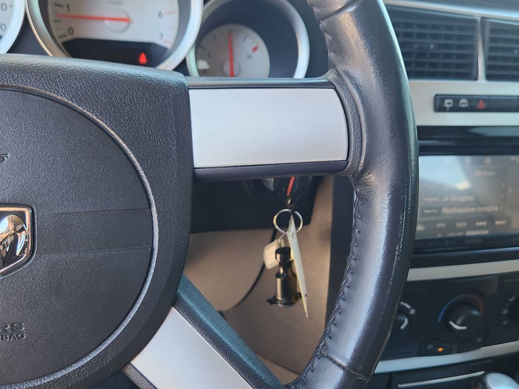 Used 2006 Dodge Magnum R/T image 18