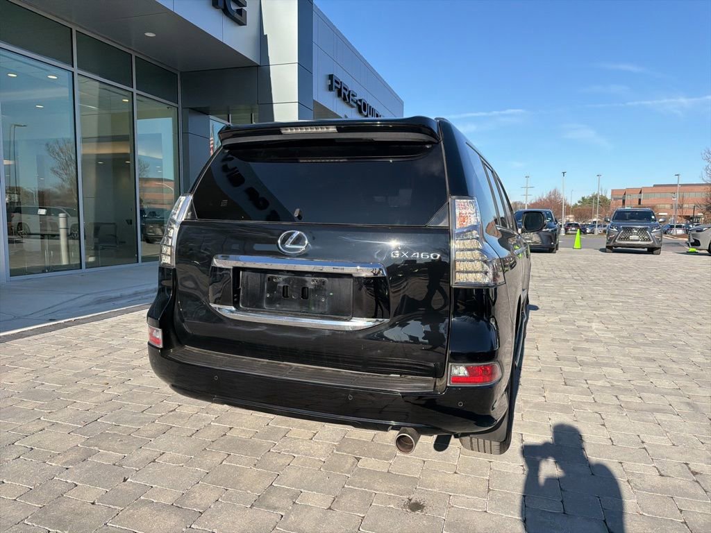 Used 2016 Lexus GX 460 w/ Premium Package image 14