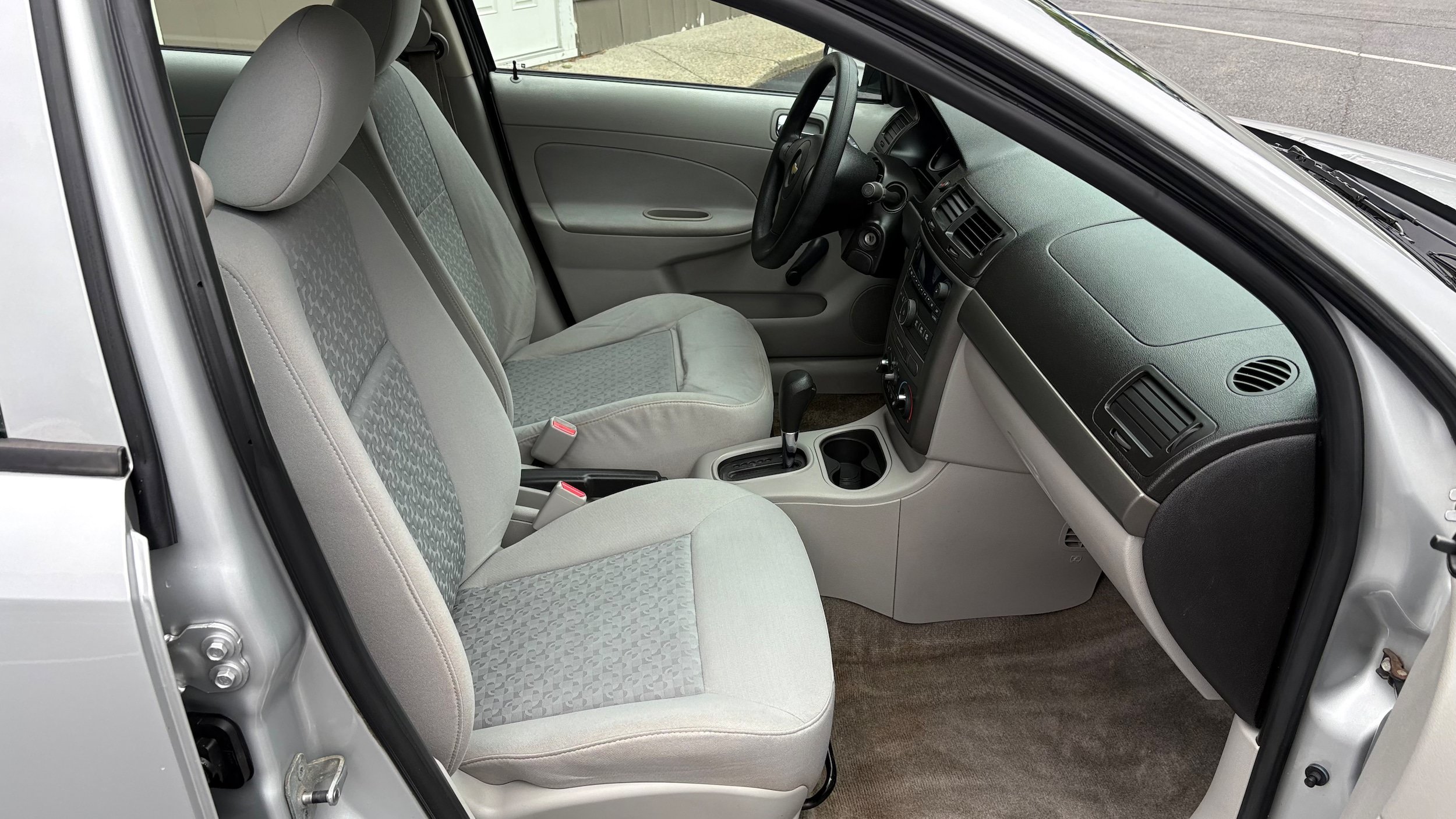 Used 2008 Chevrolet Cobalt LS w/ Protection Package FWD image 21