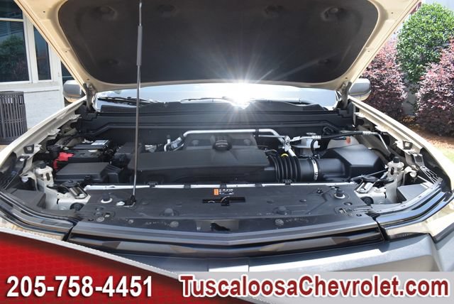 Used 2024 Chevrolet Colorado Trail Boss w/ Advanced Trailering Package AWD/4WD image 35