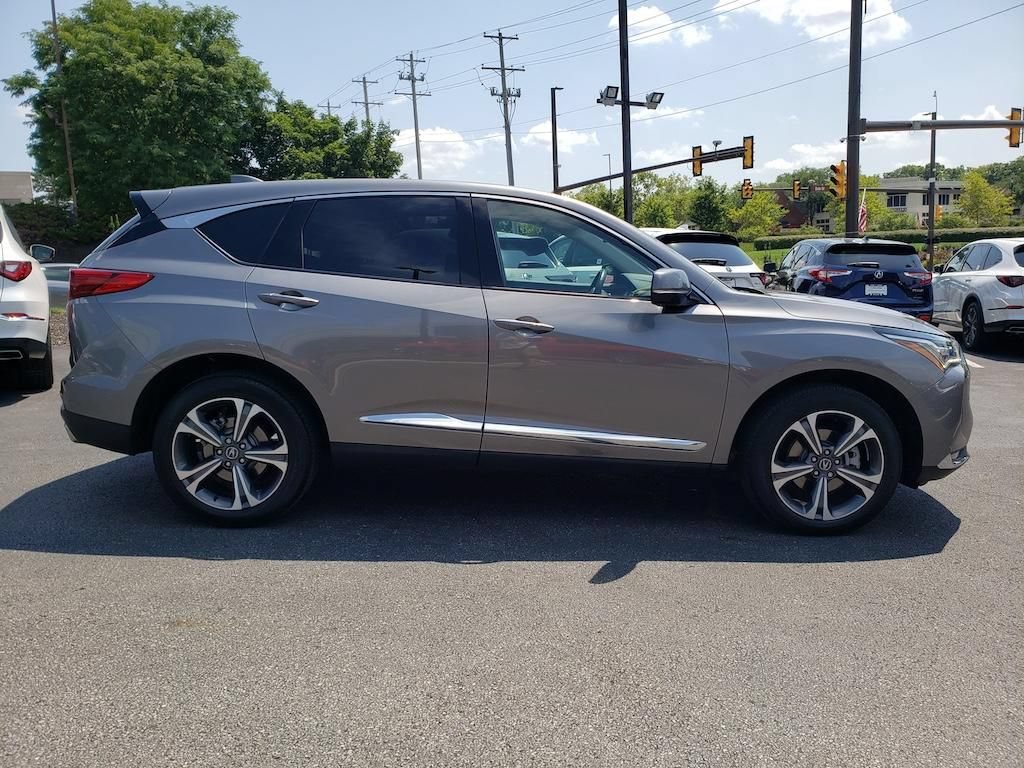 Used 2023 Acura RDX AWD w/ Advance Package image 11