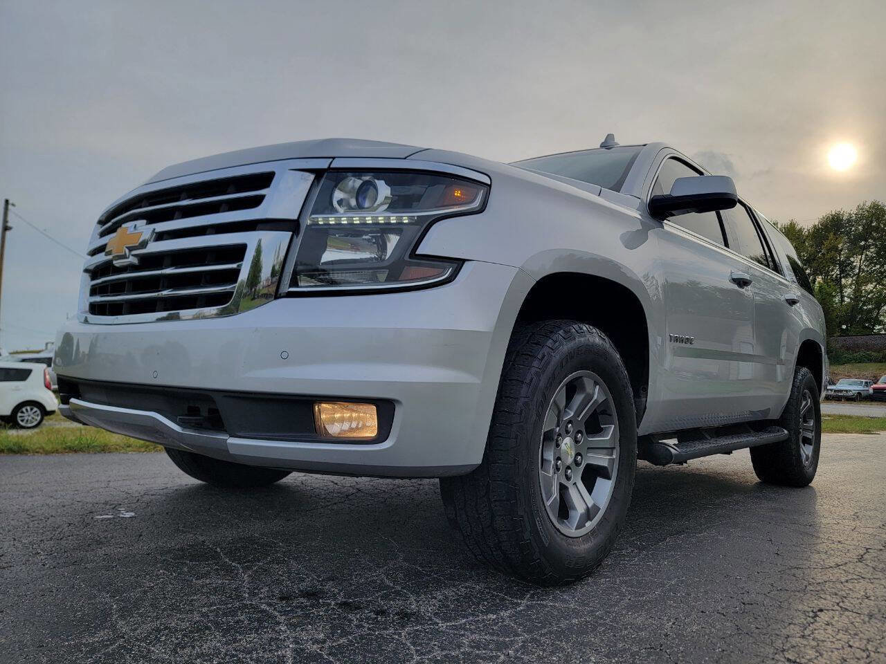 Used 2017 Chevrolet Tahoe LT w/ Off-Road Package image 3