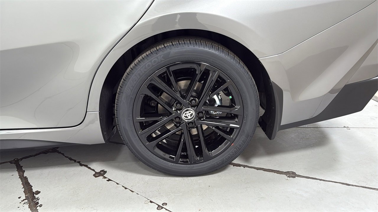 New 2026 Toyota Camry SE image 23