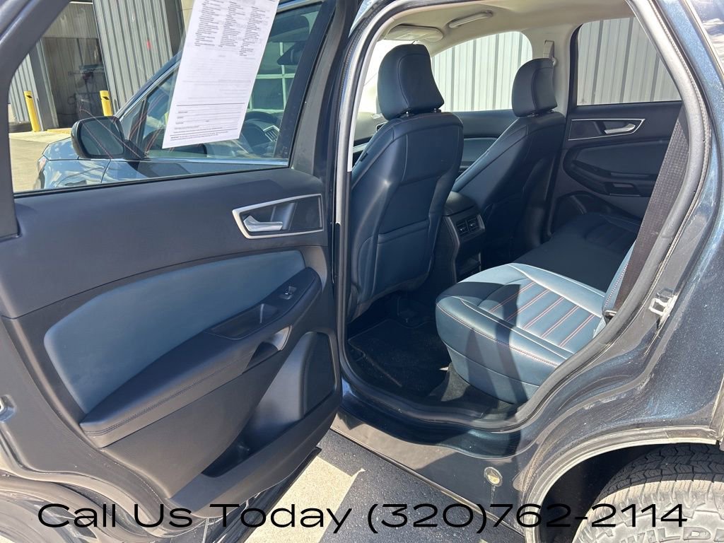 Used 2022 Ford Edge SEL w/ Sport Appearance Package AWD/4WD image 34