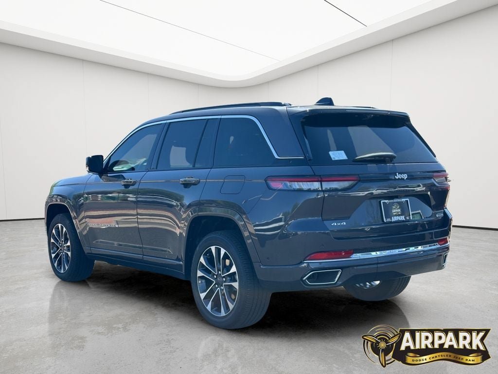 New 2025 Jeep Grand Cherokee Overland w/ Adv Protech Group III AWD/4WD image 5