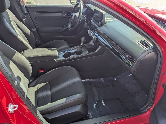 Used 2025 Honda Civic Sport image 5