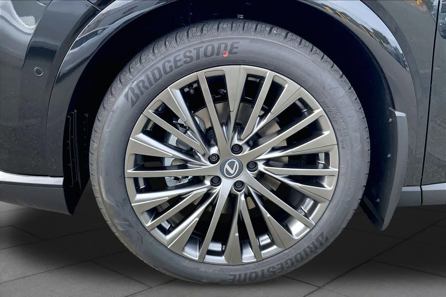New 2026 Lexus RX 350 w/ Convenience Package AWD/4WD image 11