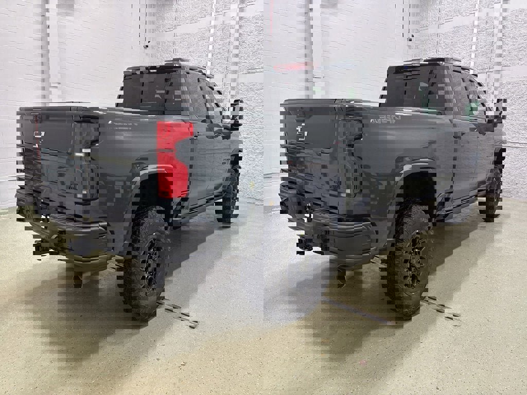 New 2026 Chevrolet Silverado 2500 ZR2 image 3